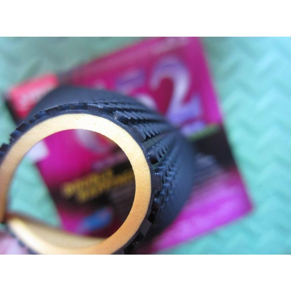 DHS 652  Short Pimples Rubber with Sponge